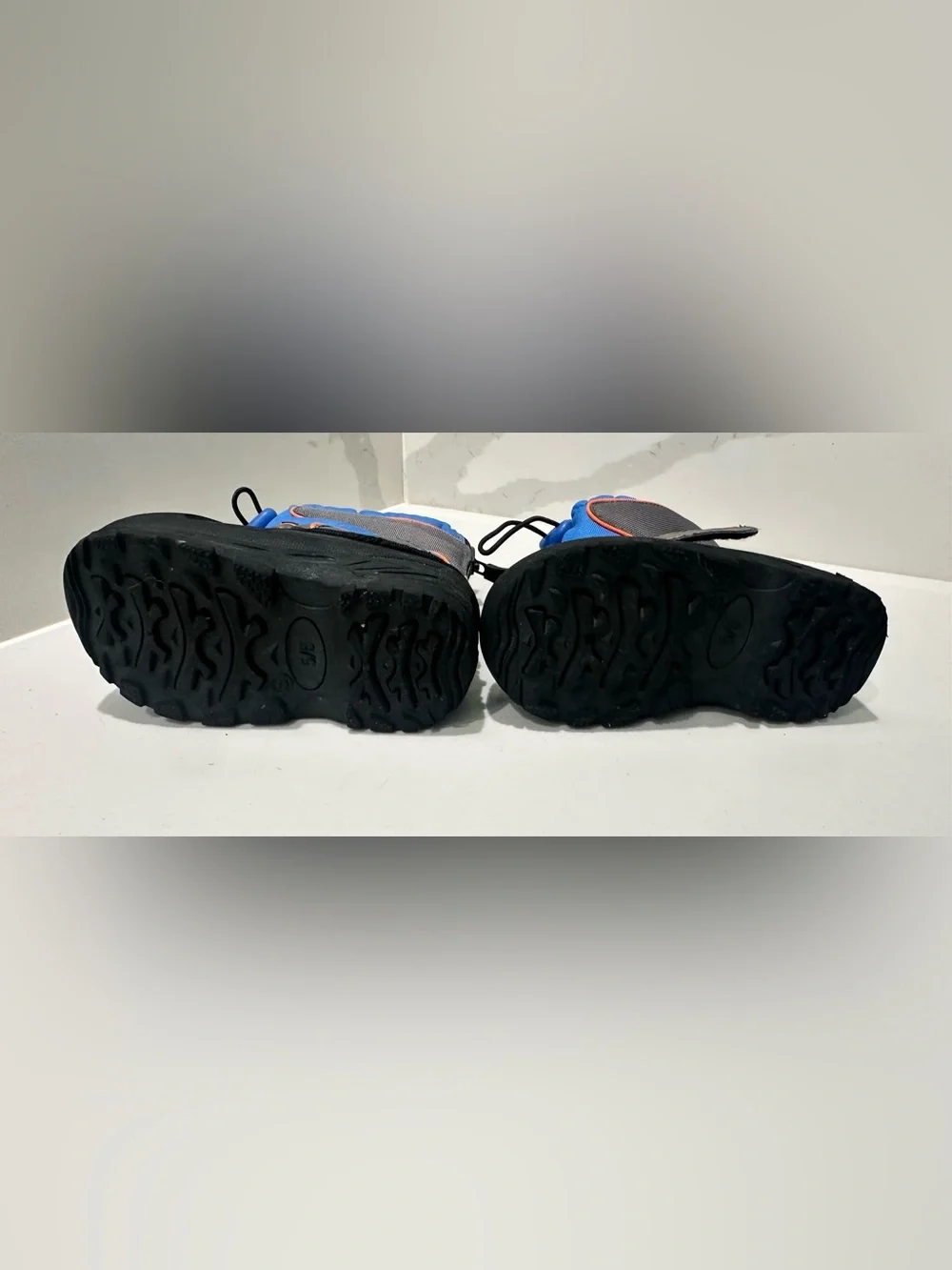Target Circo Thermolite SNOW BOOTS - Toddler 5/6 Unisex Black/grey Blue